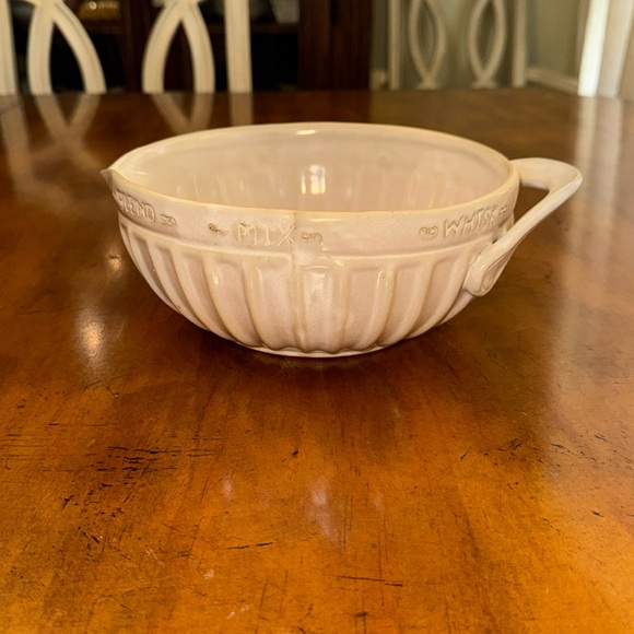 Anthropologie Other - NWOT Anthro Ridged Batter Bowl - price is firm